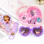 Disney parelketting met accessoires en bril in paars