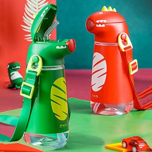 Kinderfles 450 ml met rietje in dinosaurusvorm in groen en rood met schouderband
