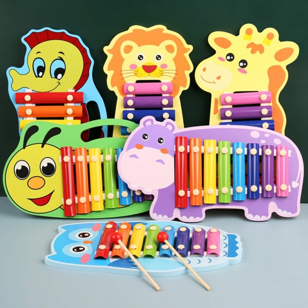 Xylofoon in de vorm van houten dieren voor kleurrijke kinderen