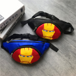 Ironman blauw en rood heuptasje voor kinderen met witte boeken