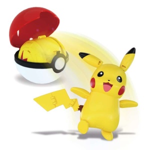 Pokéball met Pokémon figuurtjes met gele pikachu op witte achtergrond
