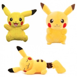 Schattig vrolijk slapend Pikachu pluche pakje met glimlach in geel